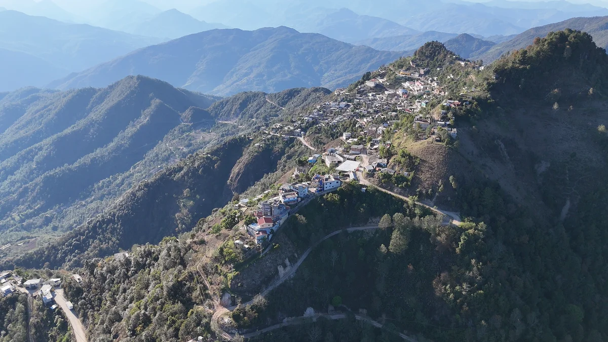Vista aérea de paisaje natural capturada con drone - SACIFOR consultoría ambiental